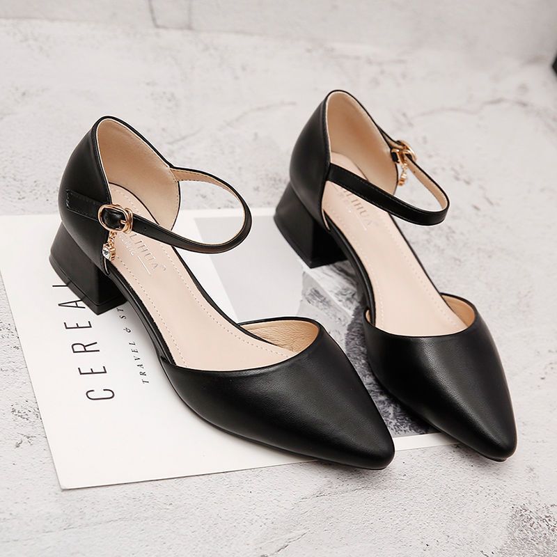 Hollow single shoes