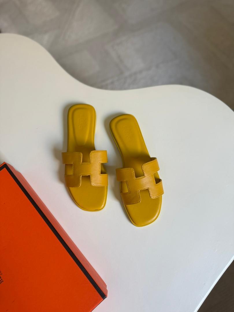  Saint Laurent Babylone mules. 